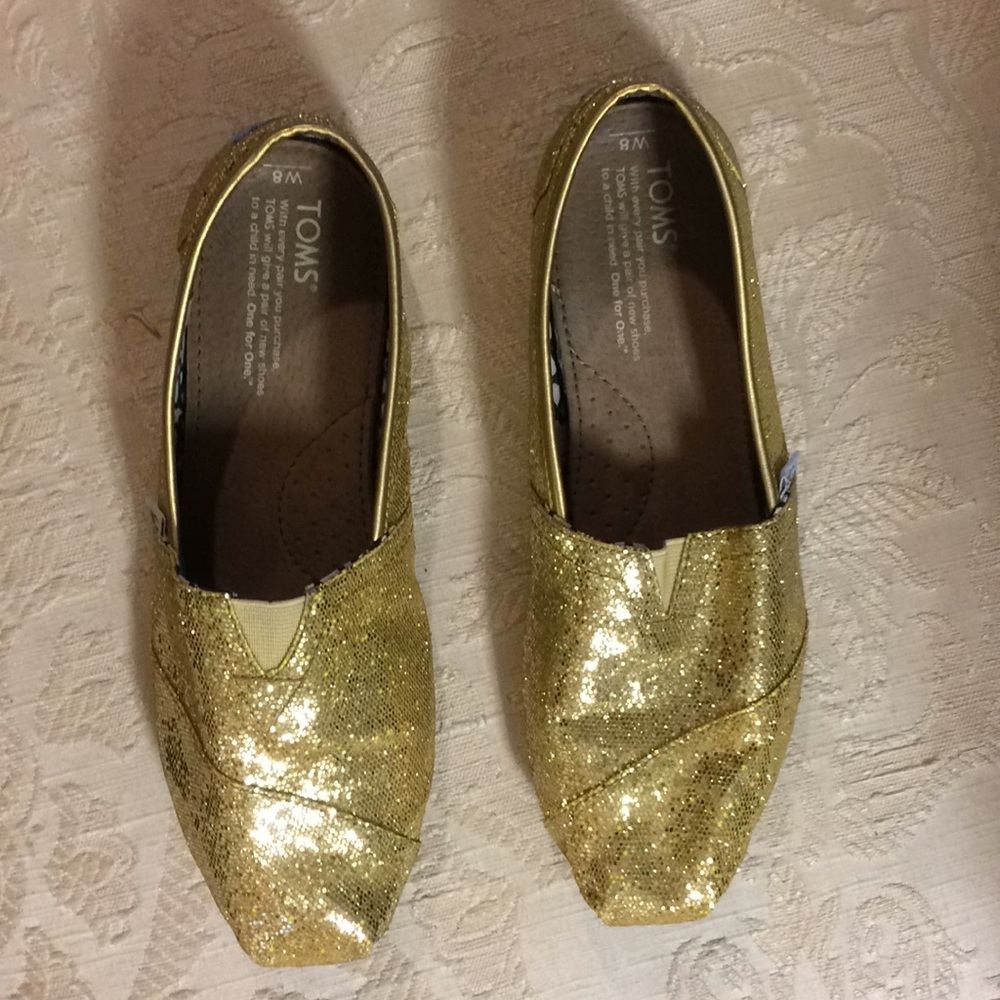 Toms slip ons